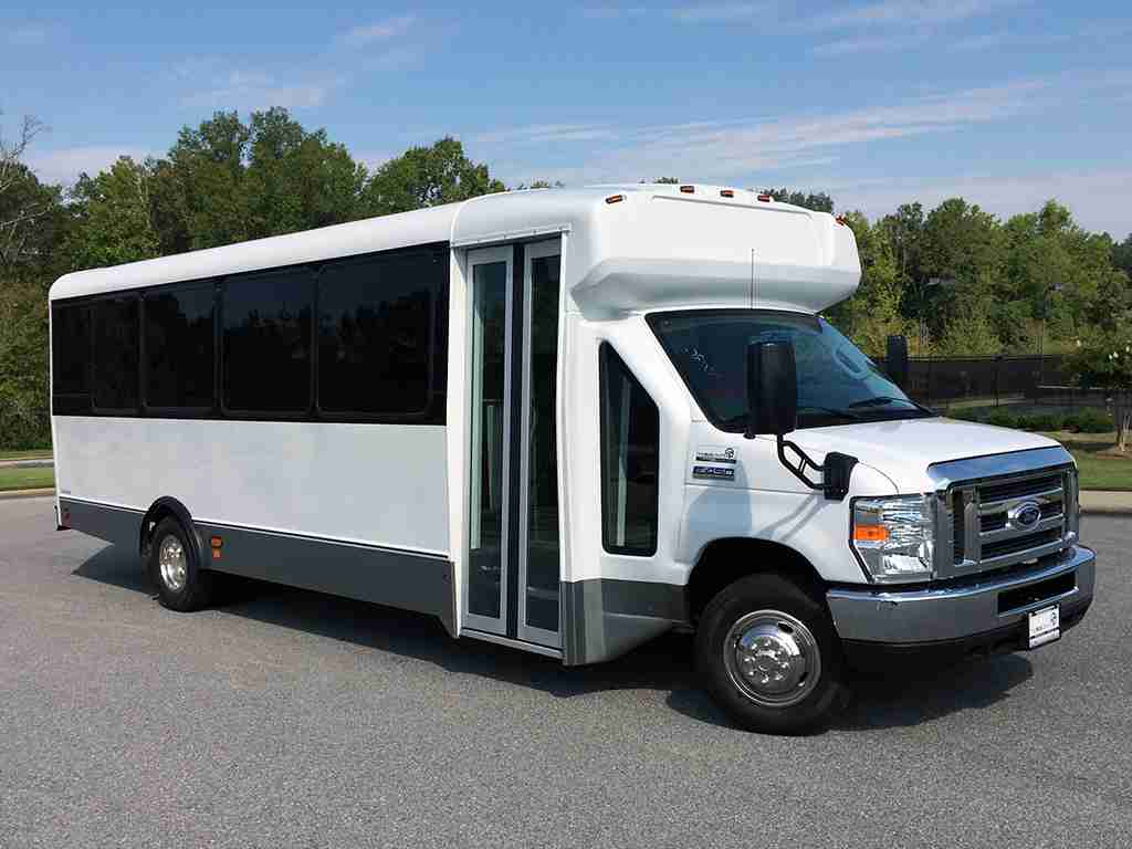 new/used buses for sale in Illinois