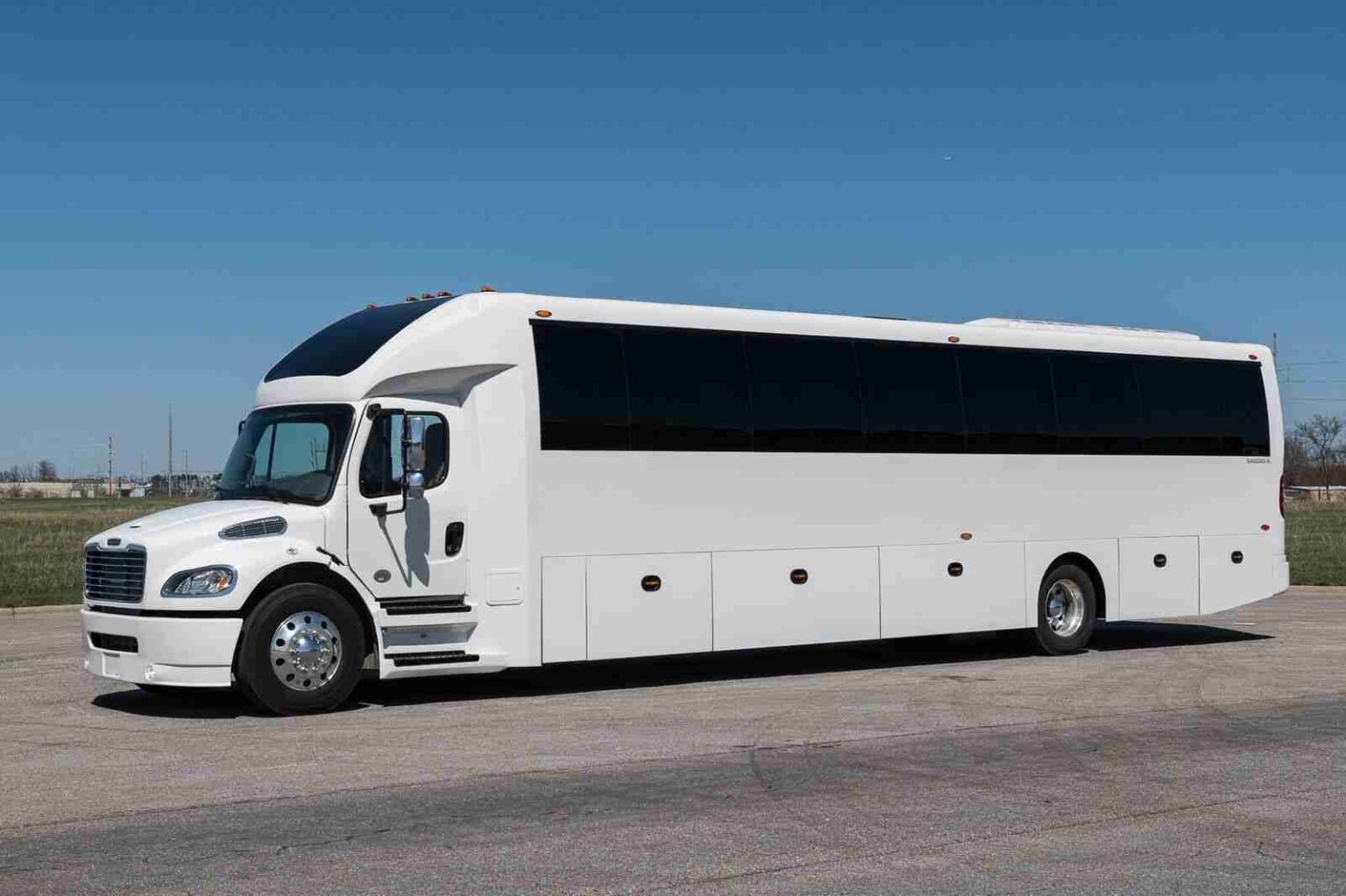 Passenger Buses & Vans For Sale in Nebraska (New & Used) Bus Dealer 844